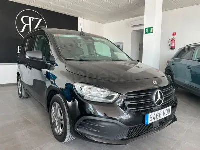 Usado Mercedes Citan 112 116 CV (85 kW) 2023 Negro Monovolumen
