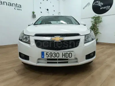 Usado Chevrolet Cruze LS 124 CV (91 kW) 2011 Blanco Berlina