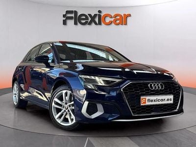 Usado Audi A3 Premium 110 CV (80 kW) 2021 Azul Berlina