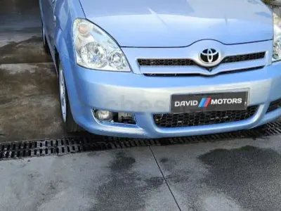 Usado Toyota Corolla Verso Sport 177 CV (130 kW) 2007 Azul Monovolumen