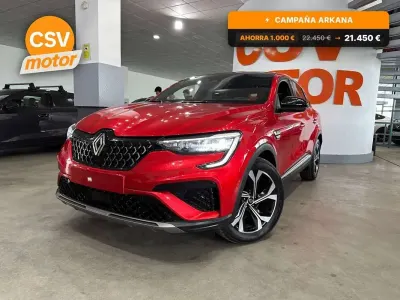 Usado Renault Arkana Techno 145 CV (106 kW) 2024 Rojo SUV