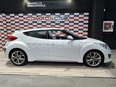 Blanco Usado 2017 Hyundai Veloster Turbo Utilitario | 20.990 €