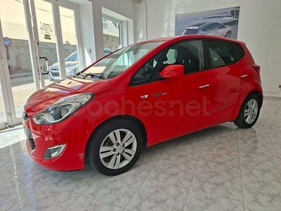 Usado Hyundai ix20 115 CV (84 kW) 2013 Rojo Utilitario