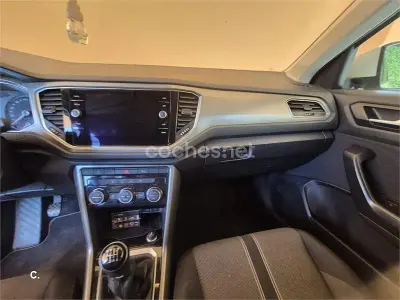 Usado VW T-Roc Advance 150 CV (110 kW) 2020 Blanco SUV