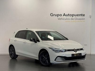 Usado VW Golf VIII Life 115 CV (84 kW) 2022 Blanco Berlina