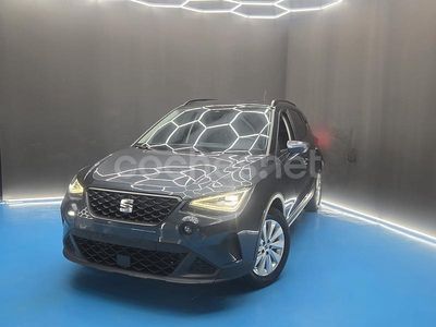 Gris / plata Usado 2022 Seat Arona Style SUV | 14.490 € (Un poco caro)