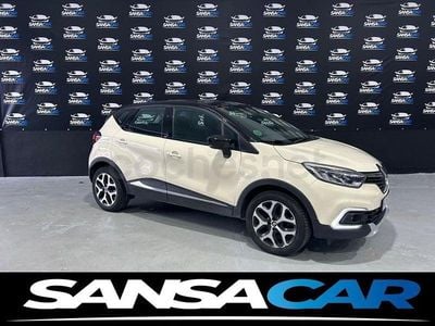 Usado Renault Captur Zen 90 CV (66 kW) 2017 Beige SUV