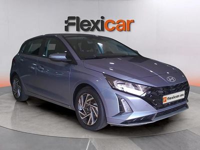 Usado Hyundai i20 101 CV (74 kW) 2024 Azul Utilitario