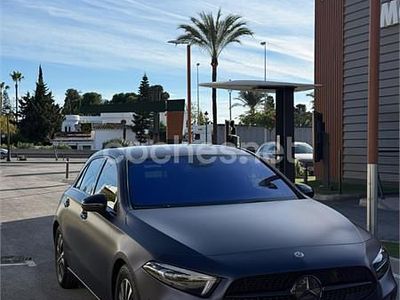 Usado Mercedes A180 136 CV (100 kW) 2019 Negro Berlina