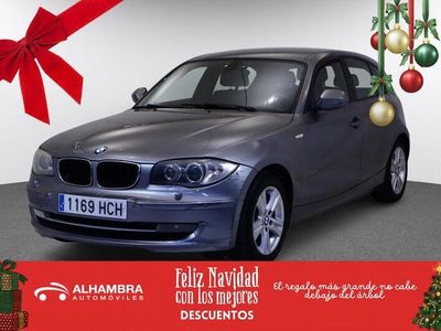 Gris / plata Usado 2011 BMW 118 Utilitario | 9280 € (Precio justo)