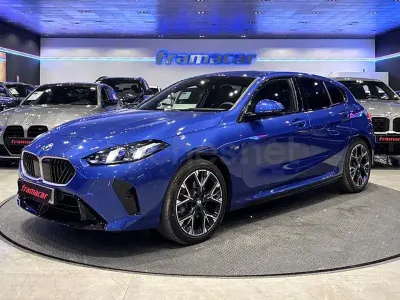 Usado BMW 120 Comfort Edition 163 CV (119 kW) 2025 Azul Utilitario
