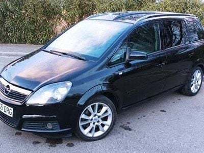 Usado Opel Zafira Cosmo 150 CV (110 kW) 2005 Negro Monovolumen