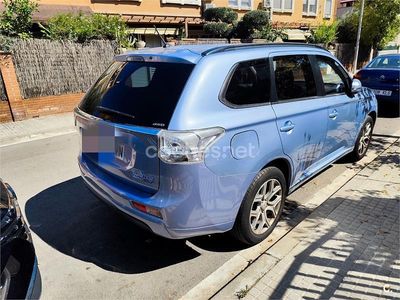 Mitsubishi Outlander P-HEV