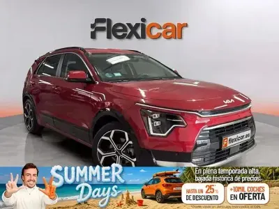 Usado Kia Niro 141 CV (103 kW) 2023 Rojo SUV