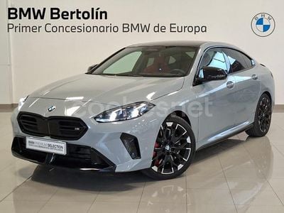 Gris / plata Usado 2024 BMW M235 Comfort Edition Coupe | 53.800 €