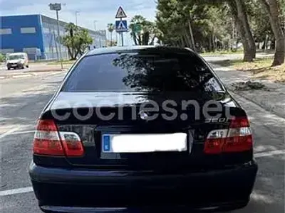 Usado BMW 320 170 CV (125 kW) 2002 Azul Berlina
