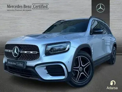 Usado Mercedes GLB200 150 CV (110 kW) 2025 Plata hightech SUV