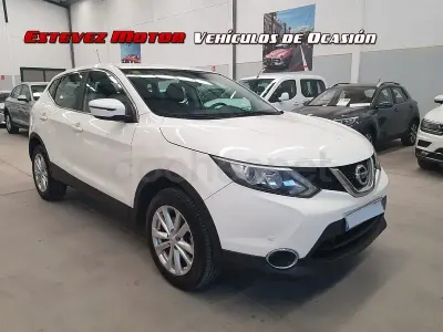 Usado Nissan Qashqai Acenta 110 CV (80 kW) 2017 Blanco SUV