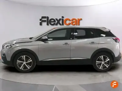 Usado Peugeot 3008 Allure 130 CV (95 kW) 2018 Gris SUV