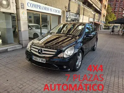 Usado Mercedes R320 224 CV (164 kW) 2007 Negro Familiar