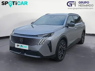 Używany Peugeot 5008 Allure 145 KM (106 kW) 2025 Szary SUV