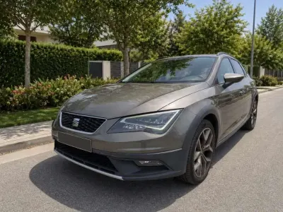Käytetty Seat Leon ST FR 184 HP (135 kW) 2016 Hopea Farmari