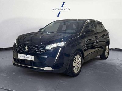 Usado Peugeot 3008 Active 129 CV (94 kW) 2022 Negro SUV