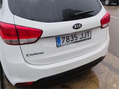 Usado Kia Carens 135 CV (99 kW) 2015 Blanco Monovolumen