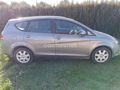 Usado Seat Altea XL 140 CV (102 kW) 2007 Gris / plata Monovolumen