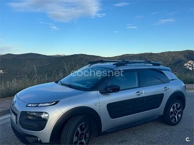 Usado Citroën C4 Feel 82 CV (60 kW) 2016 Gris / plata Berlina