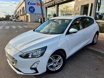Usado Ford Focus Trend 120 CV (88 kW) 2020 Blanco Berlina