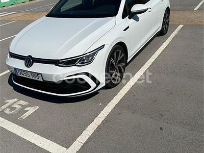 Occasion VW Golf VIII R-line 150 PK (110 kW) 2021 Wit Sedan