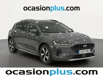 Usado Ford Focus Active 155 CV (114 kW) 2024 Gris / plata Berlina