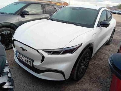 Blanco Usado 2024 Ford Mustang Mach-E Premium SUV | 36.950 €