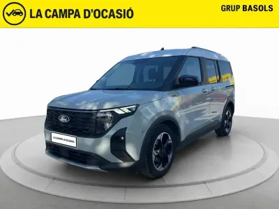 Usado Ford Tourneo Courier Active 125 CV (91 kW) 2024 Verde Monovolumen