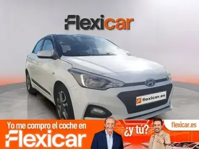 Usado Hyundai i20 84 CV (61 kW) 2019 Blanco Utilitario