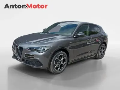 Nuevo Alfa Romeo Stelvio Veloce 210 CV (154 kW) 2025 Gris / plata SUV