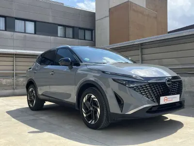 Usado Nissan Qashqai N-Connecta 158 CV (116 kW) 2025 Gris SUV