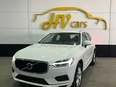 Usado Volvo XC60 Momentum 190 CV (139 kW) 2019 Blanco SUV