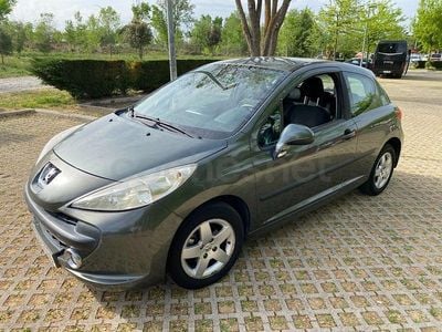Begagnad Peugeot 207