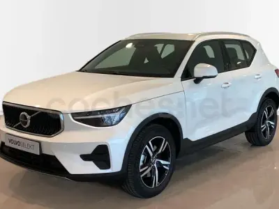 Nuevo Volvo XC40 Core 163 CV (119 kW) 2026 Blanco SUV