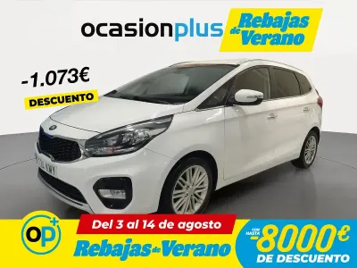 Usado Kia Carens 115 CV (84 kW) 2018 Blanco Monovolumen