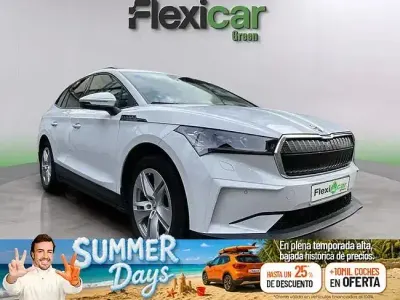 Usado Skoda Enyaq iV 150 kW (204 CV) 2022 Beige SUV