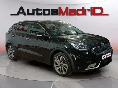 Usado Kia Niro 141 CV (103 kW) 2018 Negro SUV