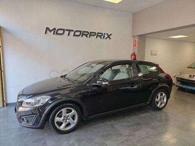 Usado Volvo C30 Momentum 115 CV (84 kW) 2012 Negro Utilitario