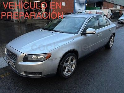 Usado Volvo S80 Momentum 200 CV (147 kW) 2006 Gris / plata Berlina