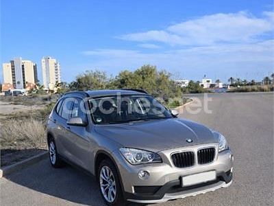 Gris / plata Usado 2014 BMW X1 Comfort Edition SUV | 10.900 € (Precio justo)