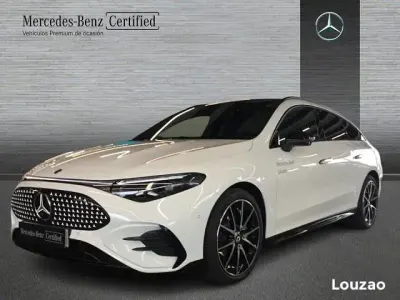 Usado Mercedes CLA250e Shooting Brake AMG line 200 kW (272 CV) 2026 Blanco polar Familiar