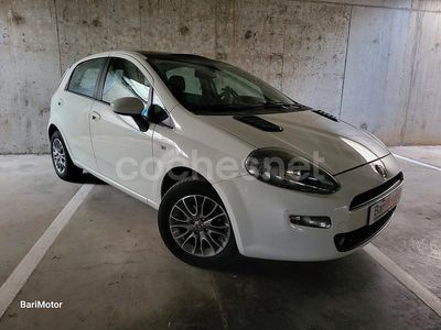 Blanco Usado 2012 Fiat Punto Lounge Berlina | 6980 € (Precio justo)