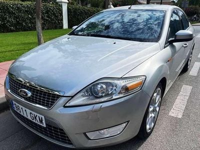 Gris / plata Usado 2009 Ford Mondeo Titanium S Berlina | 7500 €